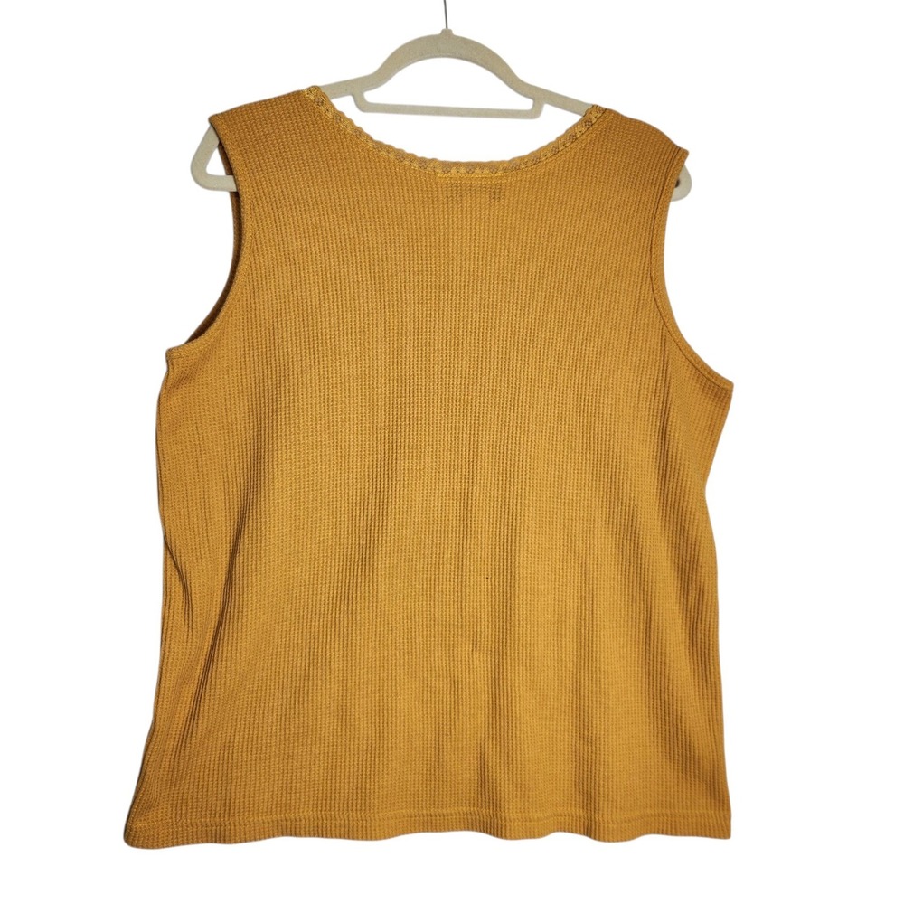 J.E. Sportswear Inc Womens 1X Waffle Knit Tank Top Mustard Yellow Lace Trim USA - Picture 2 of 7